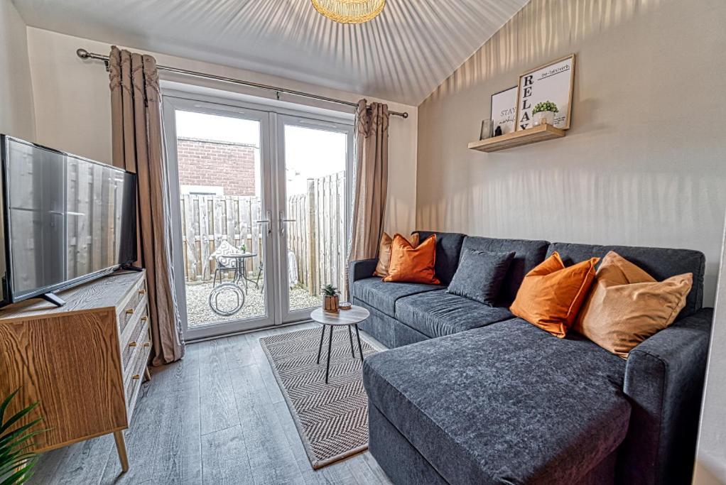 Guest Homes - Watledge House Apartment Tewkesbury Exteriör bild